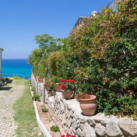 Borgo Degli Dei - Poseidone