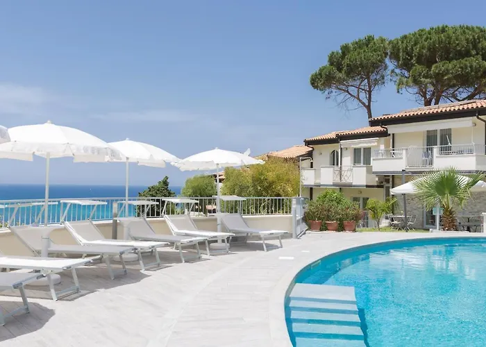 Borgo Degli Dei - Poseidone 파르겔리아