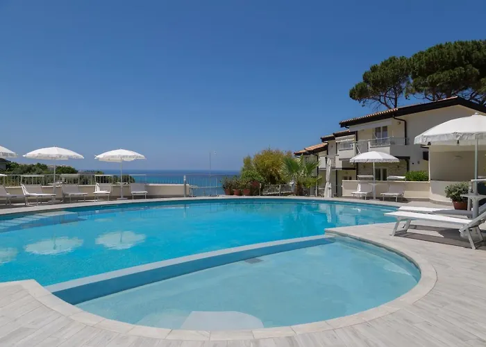 Borgo Degli Dei - Poseidone 4*