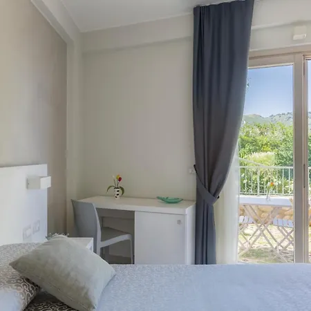 Borgo Degli Dei - Poseidone 2* Паргелия