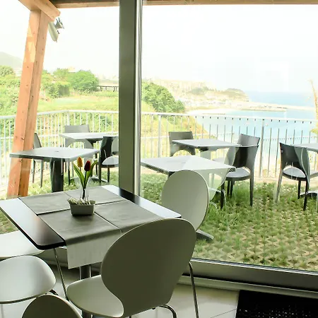 Borgo Degli Dei - Poseidone 게스트하우스 4*