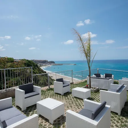 Borgo Degli Dei - Poseidone 4* Parghelia