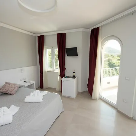 Borgo Degli Dei - Poseidone Гостевой дом
