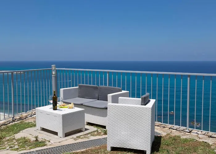 Borgo Degli Dei - Poseidone 4* Parghelia