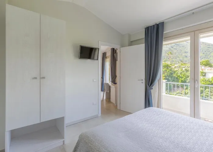 Borgo Degli Dei - Poseidone 4* Parghelia