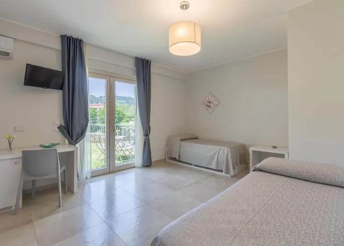 Borgo Degli Dei - Poseidone Pensjonat