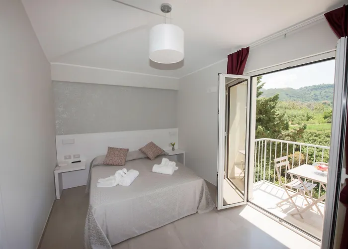 Borgo Degli Dei - Poseidone 4* Parghelia