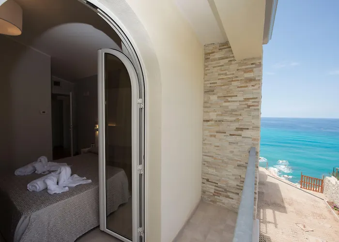 Borgo Degli Dei - Poseidone