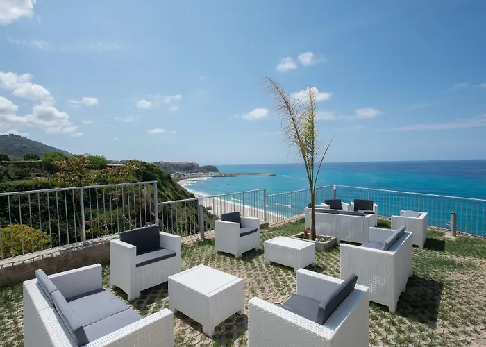 Borgo Degli Dei - Poseidone 4* Parghelia