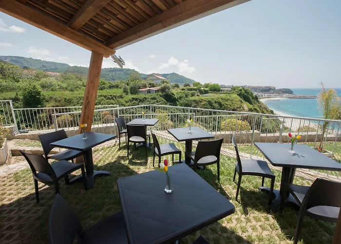 Borgo Degli Dei - Poseidone 4*